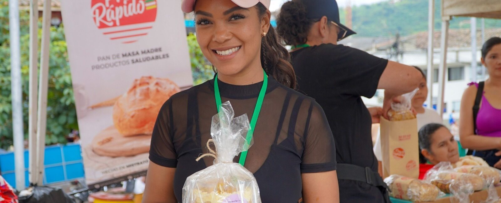 270 mujeres campesinas empoderadas gracias al Mercado Campesino Mujer Rural