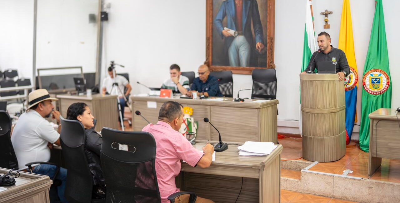 Gobernación invierte en el campo de Santa Rosa de Cabal